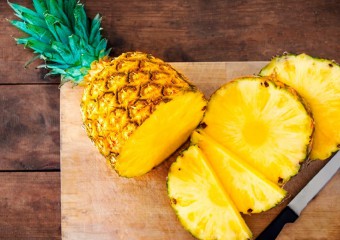 Чому ананас викликає пощипування язика