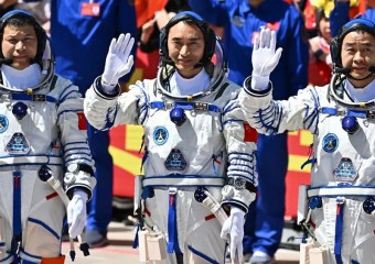 Опинилися в пастці: китайські астронавти не можуть повернутися на Землю