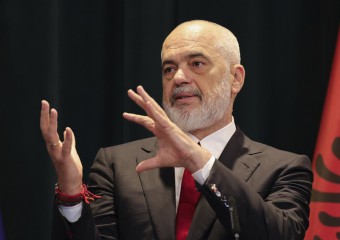 В Албанії з’явиться “вагітна міністерка”, у якої буде 83 дитини