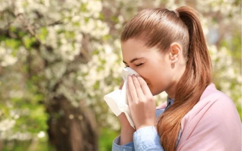 Несподівана ознака сезонної алергії, яку ви ігноруєте