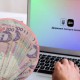 Вона просто подала на субсидію… І їй прийшли гроші